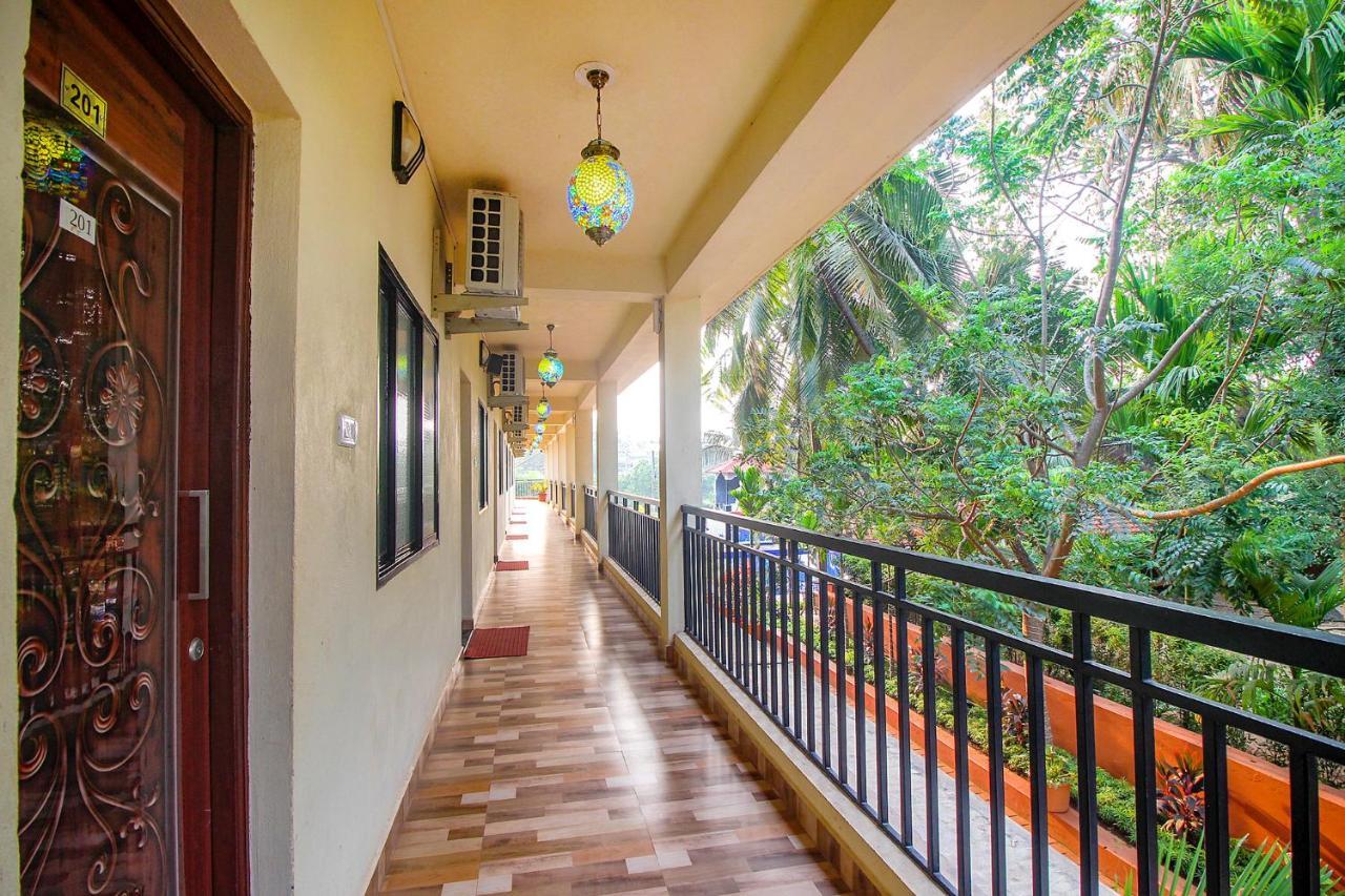 Fabescape Sk Studios With Pool & Gym, Arpora กัวเก่า ภายนอก รูปภาพ